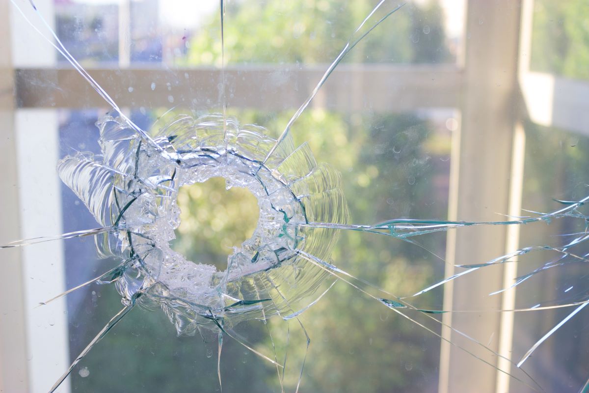 does-homeowners-insurance-cover-broken-windows